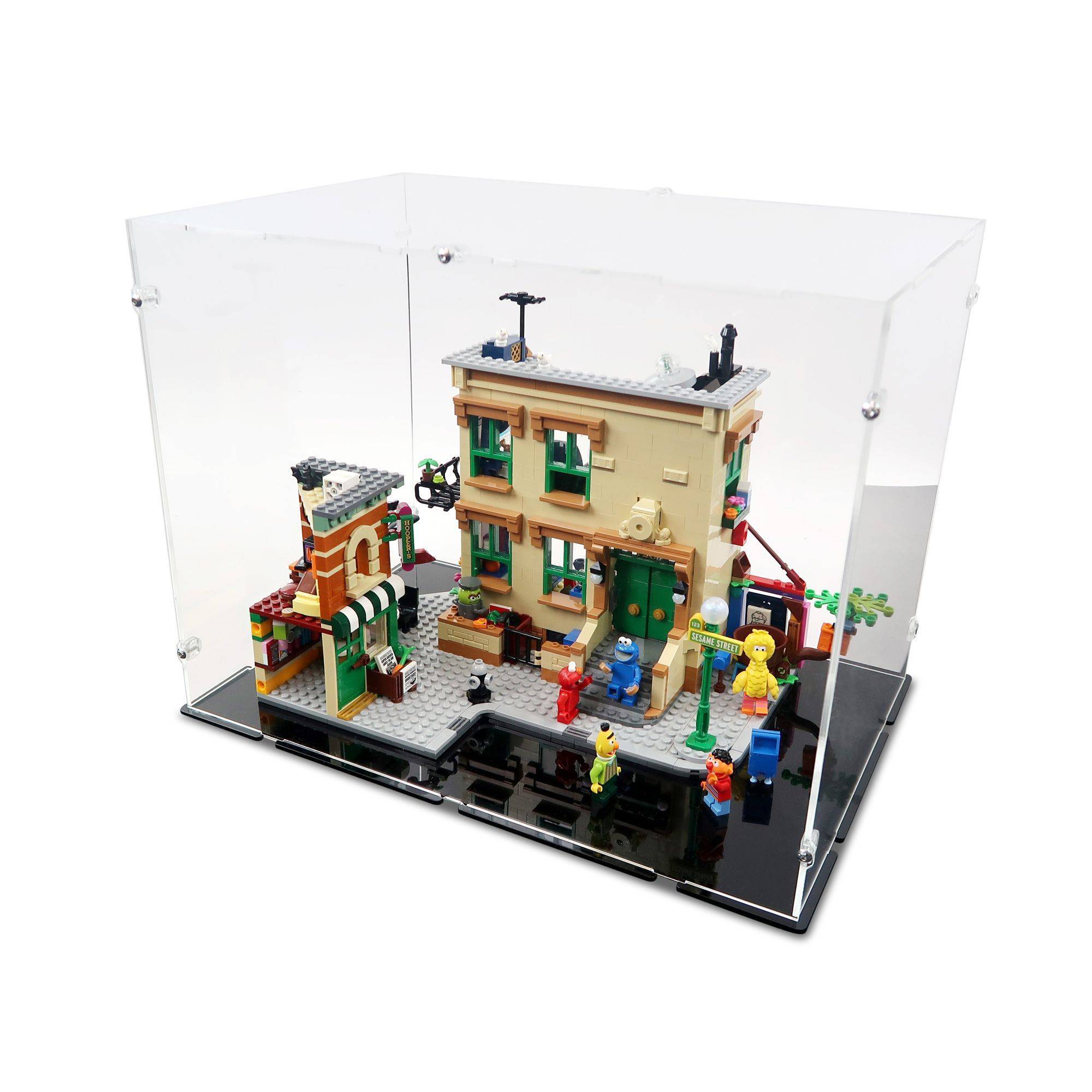 39 x 26 x 30cm Display Case