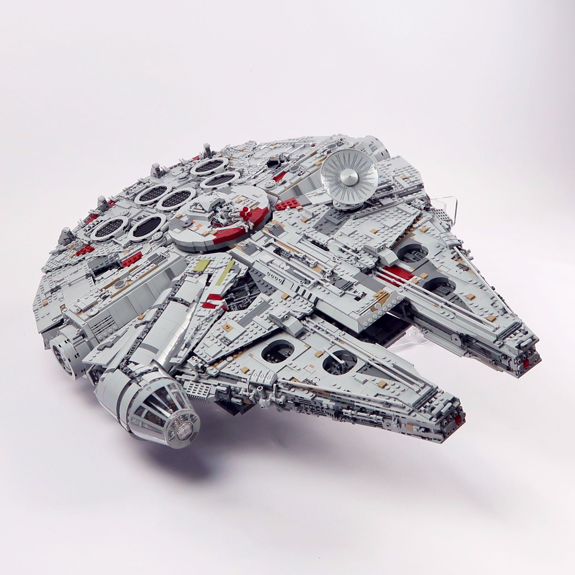 UCS Millennium Falcon (Horizontal) Display Case for LEGO 75192/10179