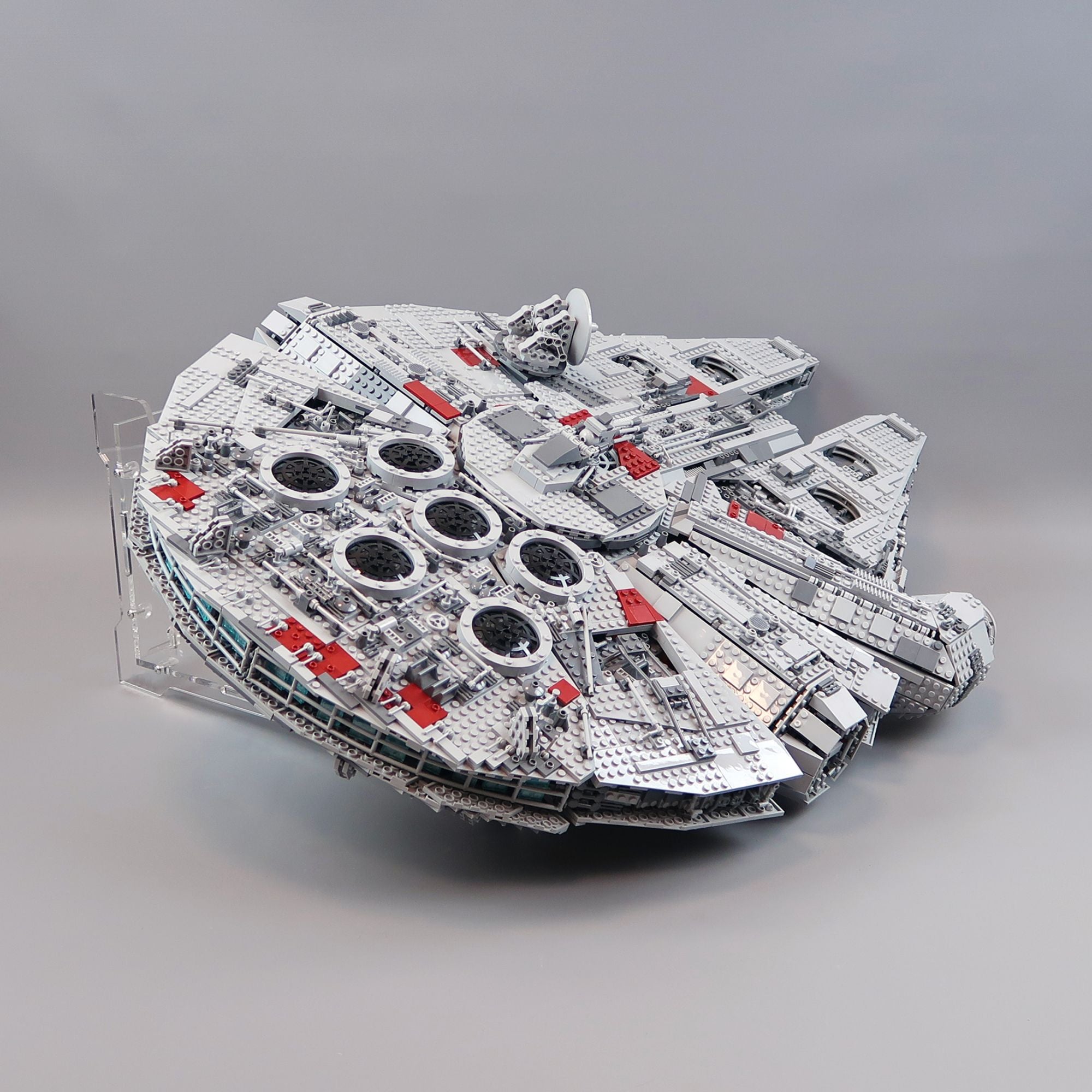 Large Coffee Table for UCS Millennium Falcon