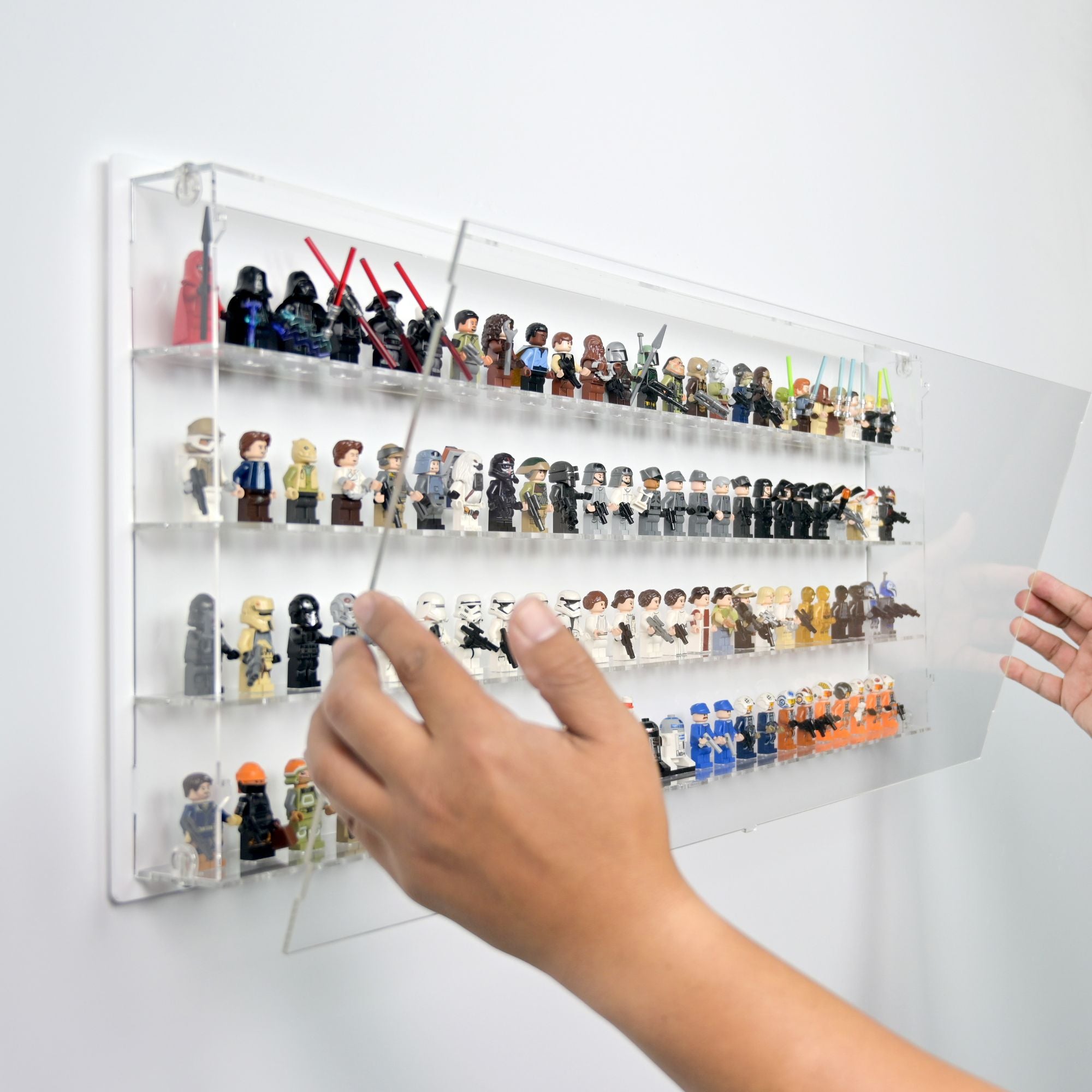100 LEGO Minifigures Wall Display Case
