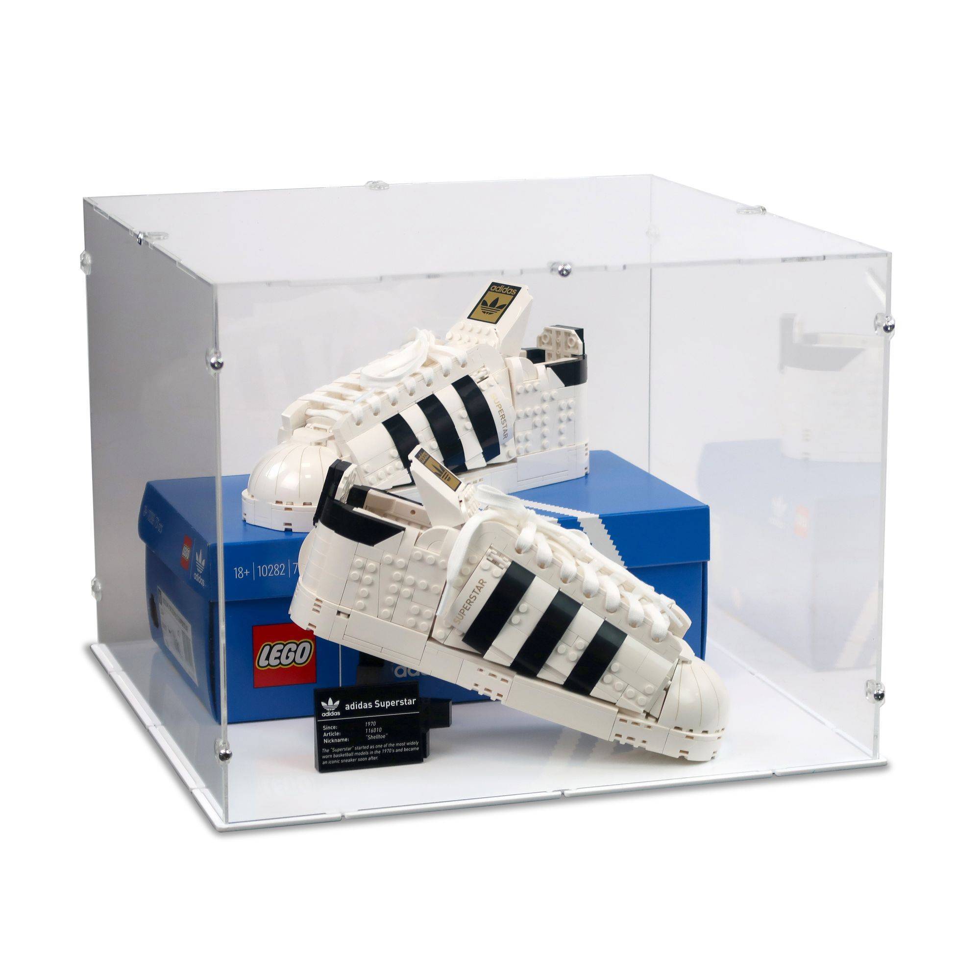 39 x 39 x 30cm Display Case