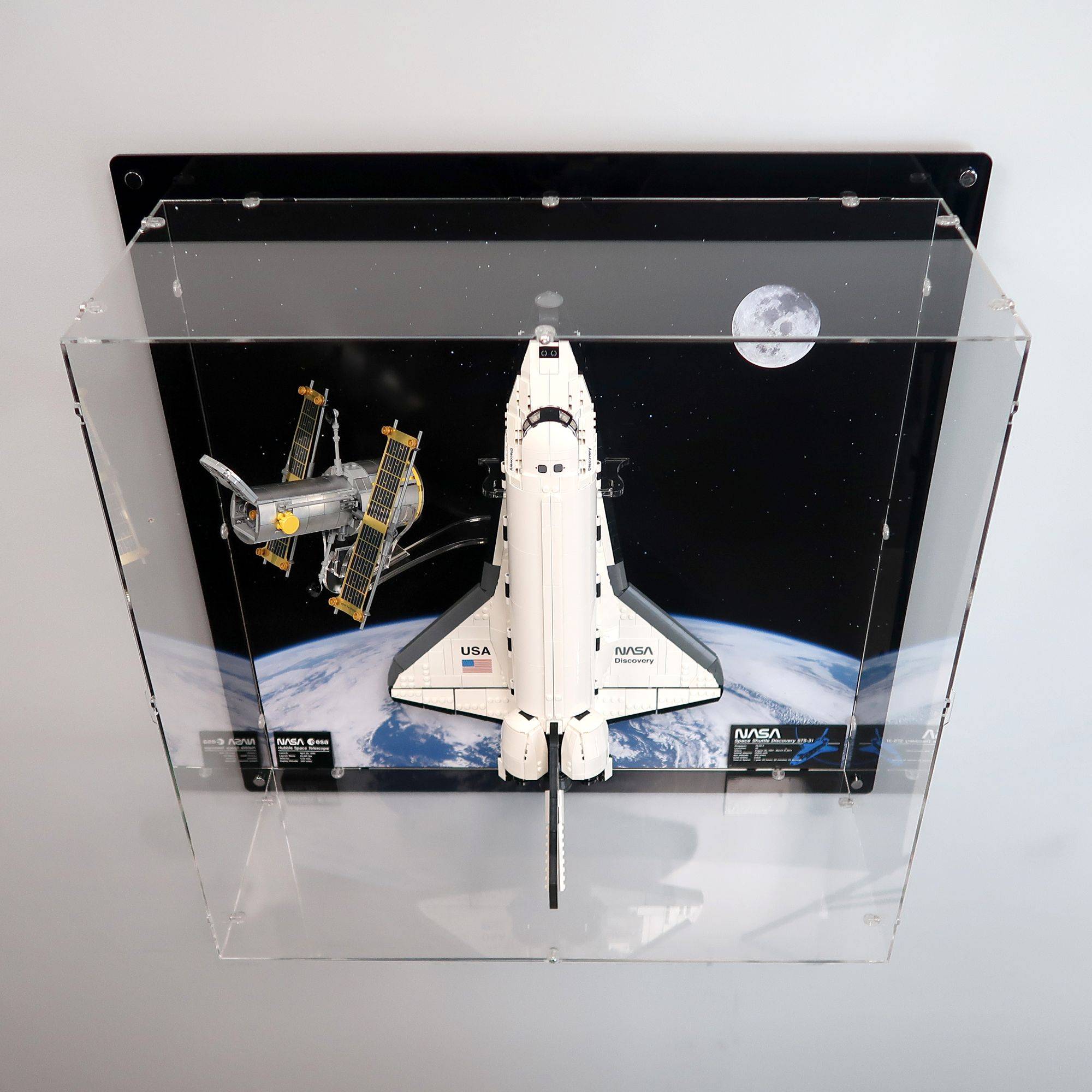 NASA Space Shuttle Discovery Wall Display Case for LEGO 10283