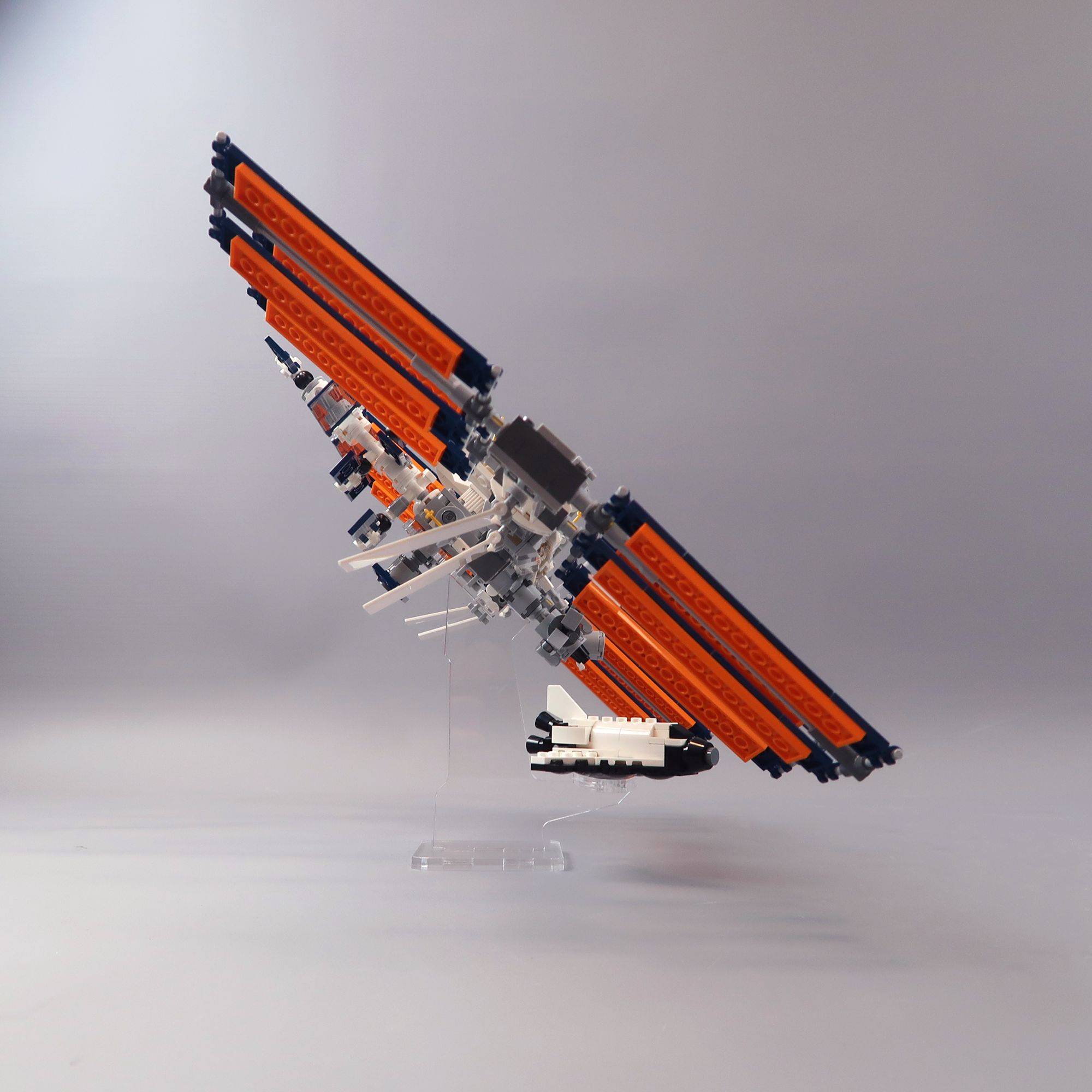 21321 International Space Station Display Stand