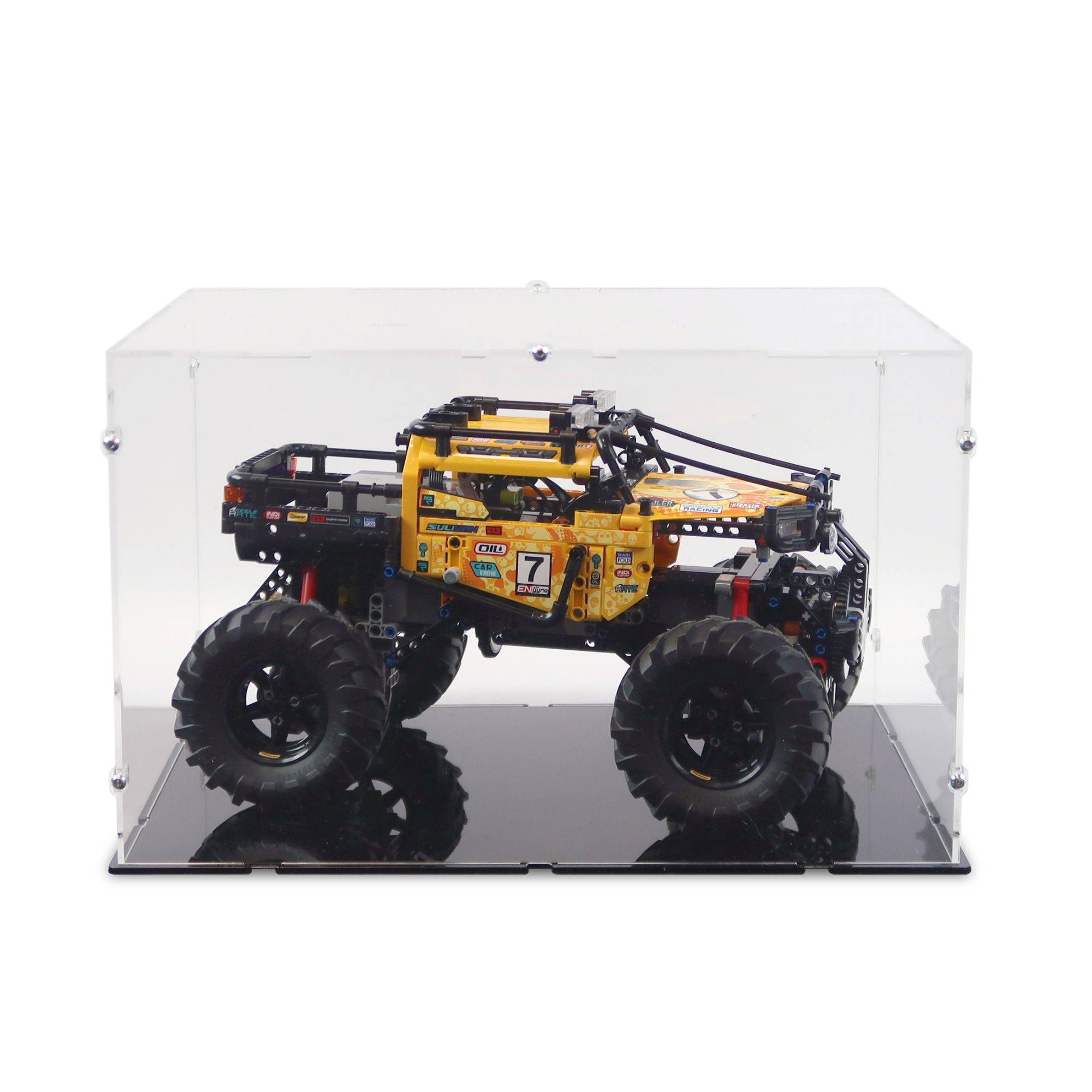 39 x 32 x 24cm Display Case