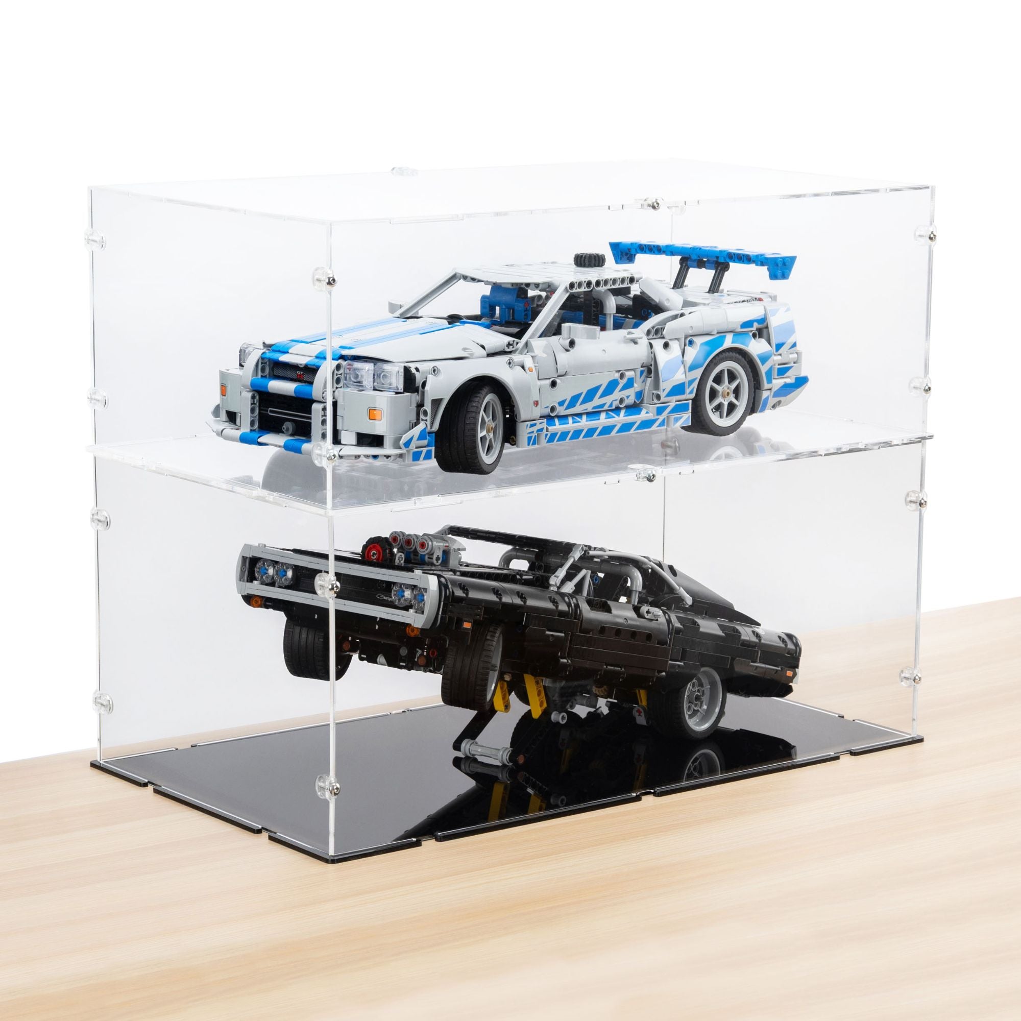 47 x 26 x 16cm Display Case
