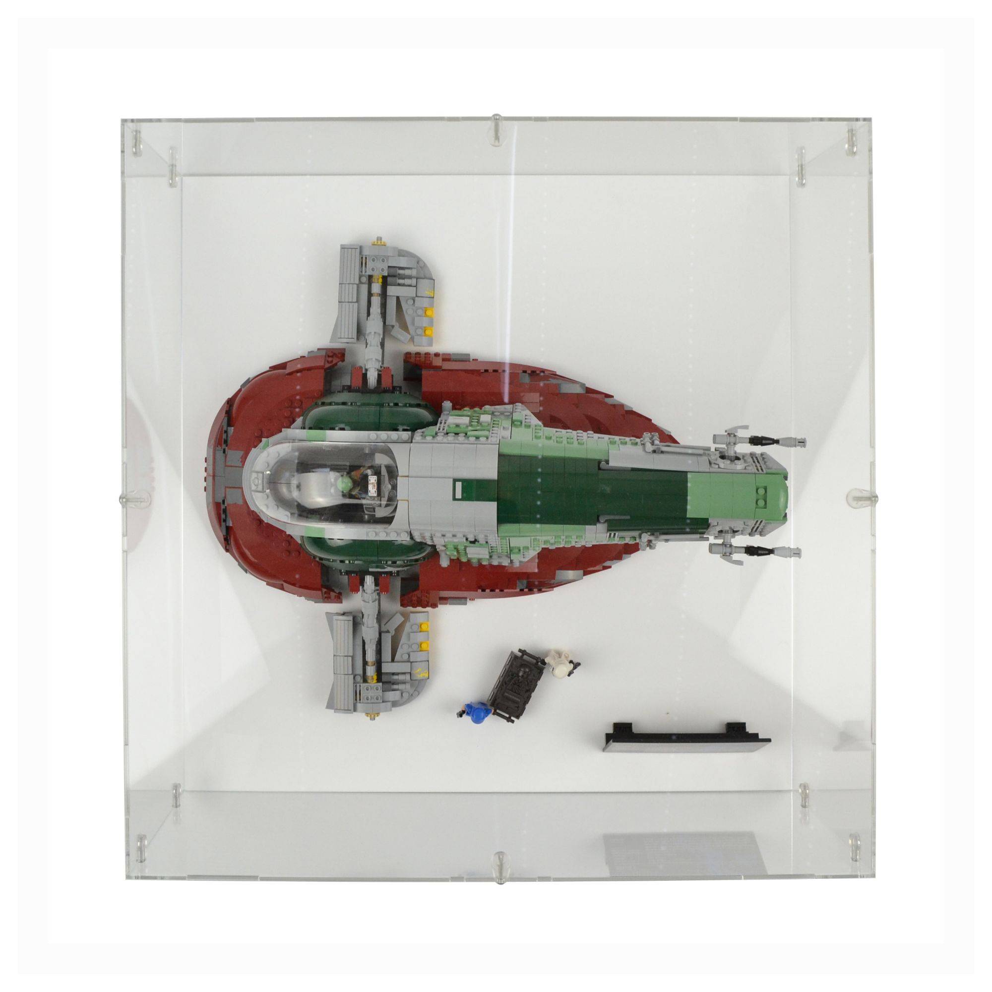 UCS Slave 1 (In Landing Position) Display Case for LEGO 75060