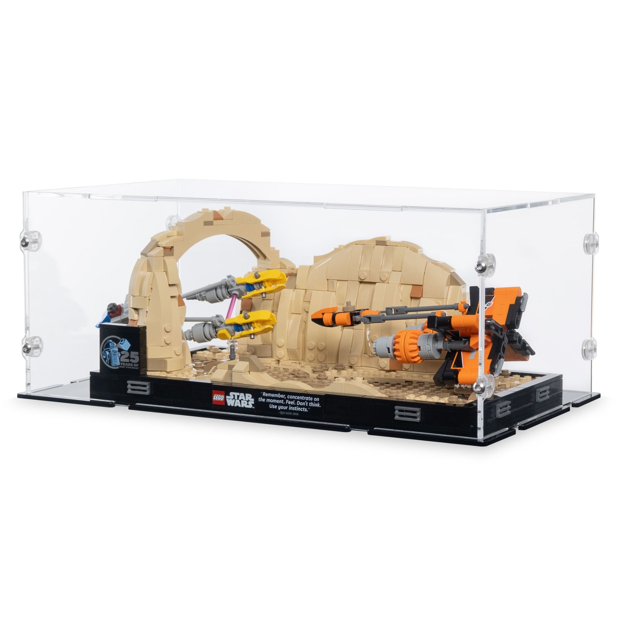 32 x 18 x 13cm Display Case