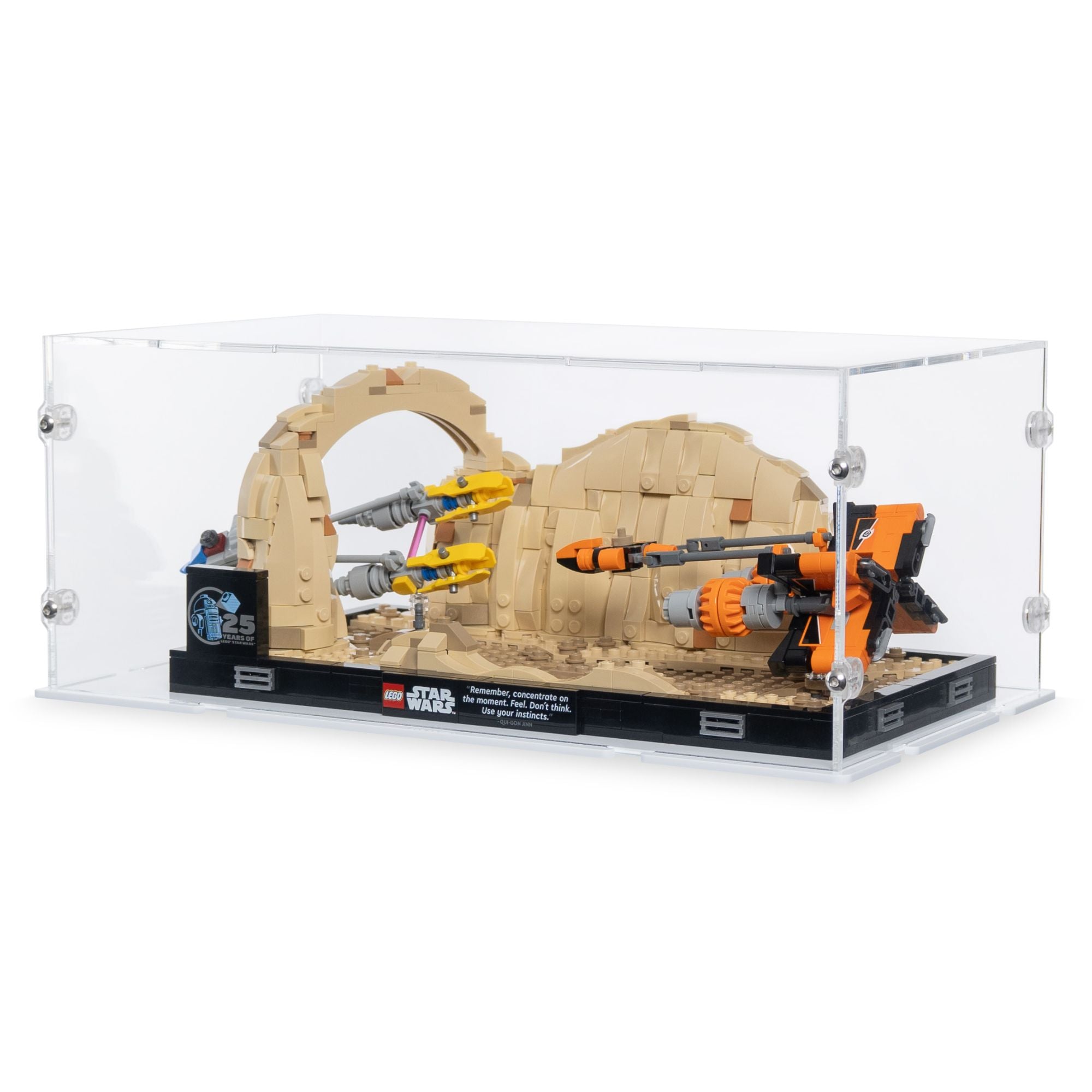 32 x 18 x 13cm Display Case