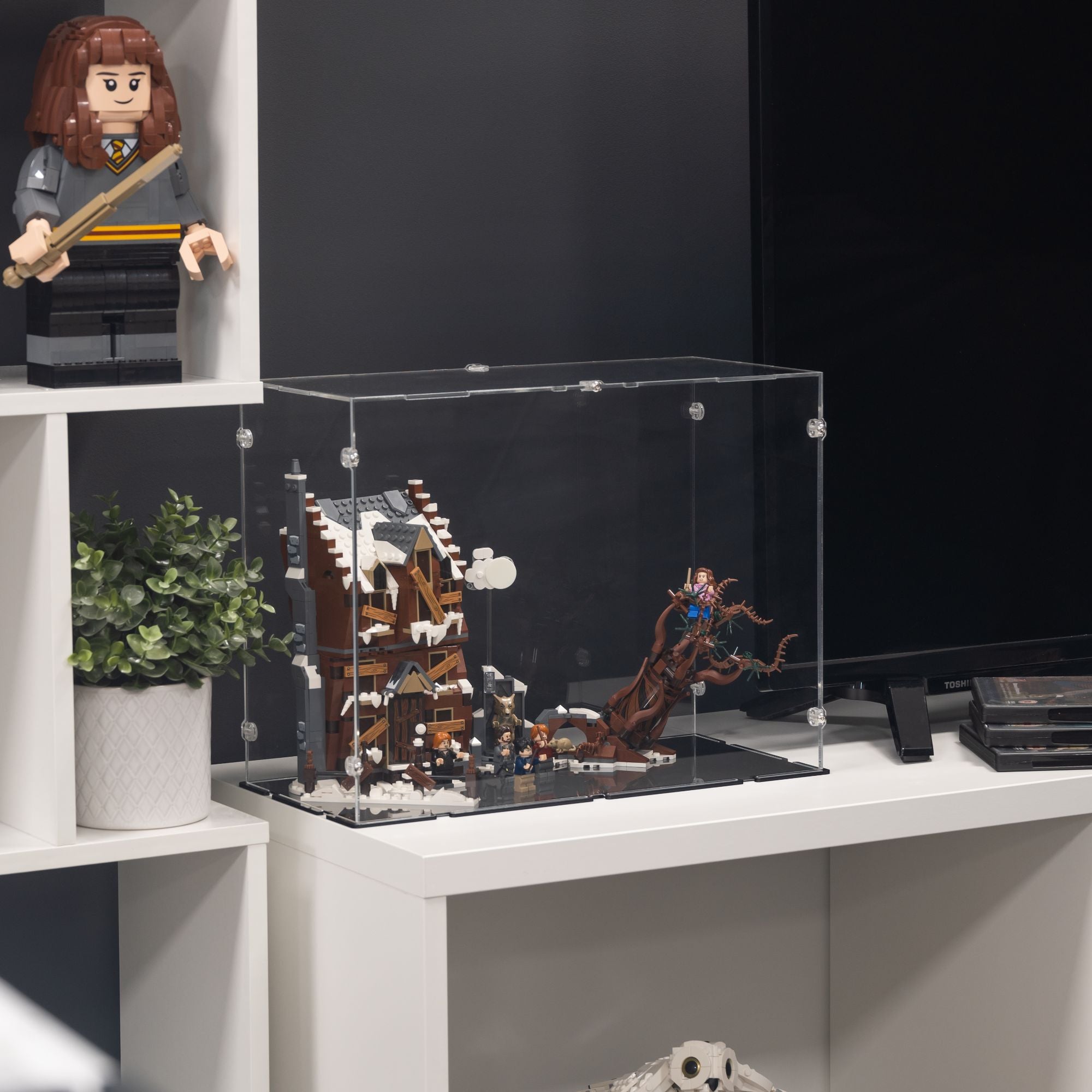 Shrieking Shack & Whomping Willow Display Case for LEGO 76407
