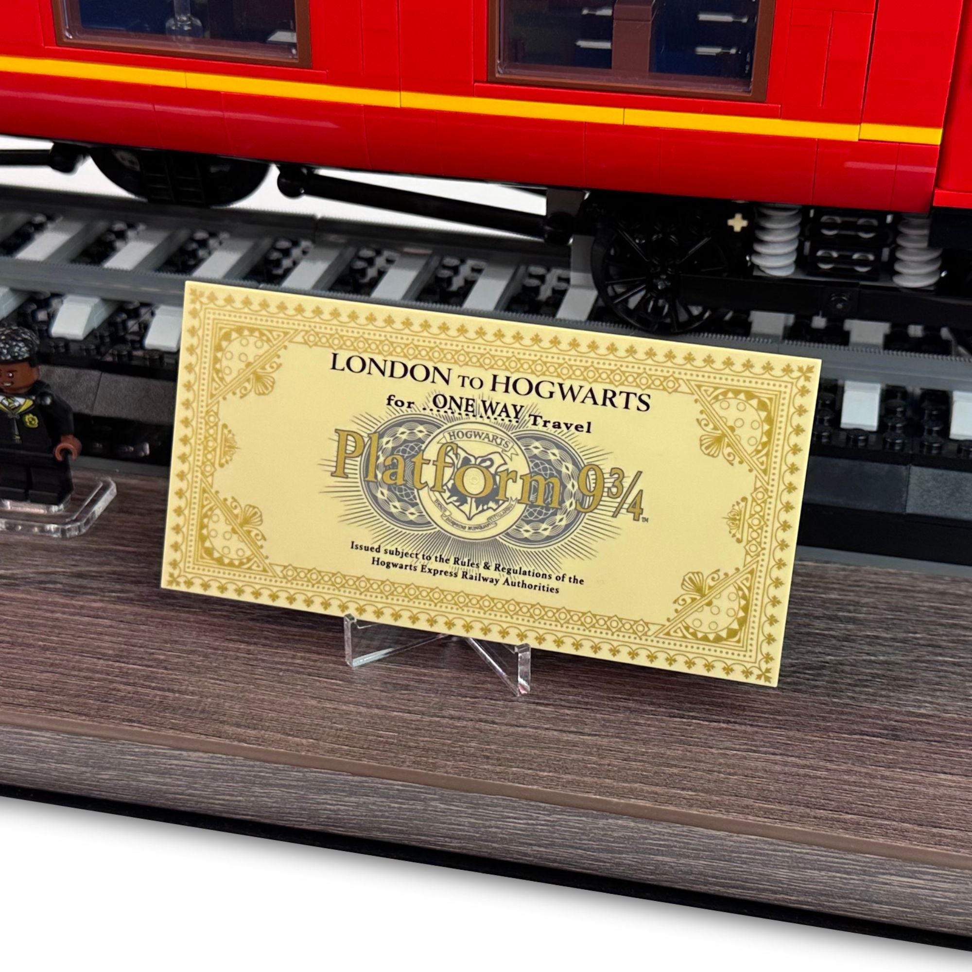 Hogwarts Express Collectors' Edition Display Case for LEGO 76405