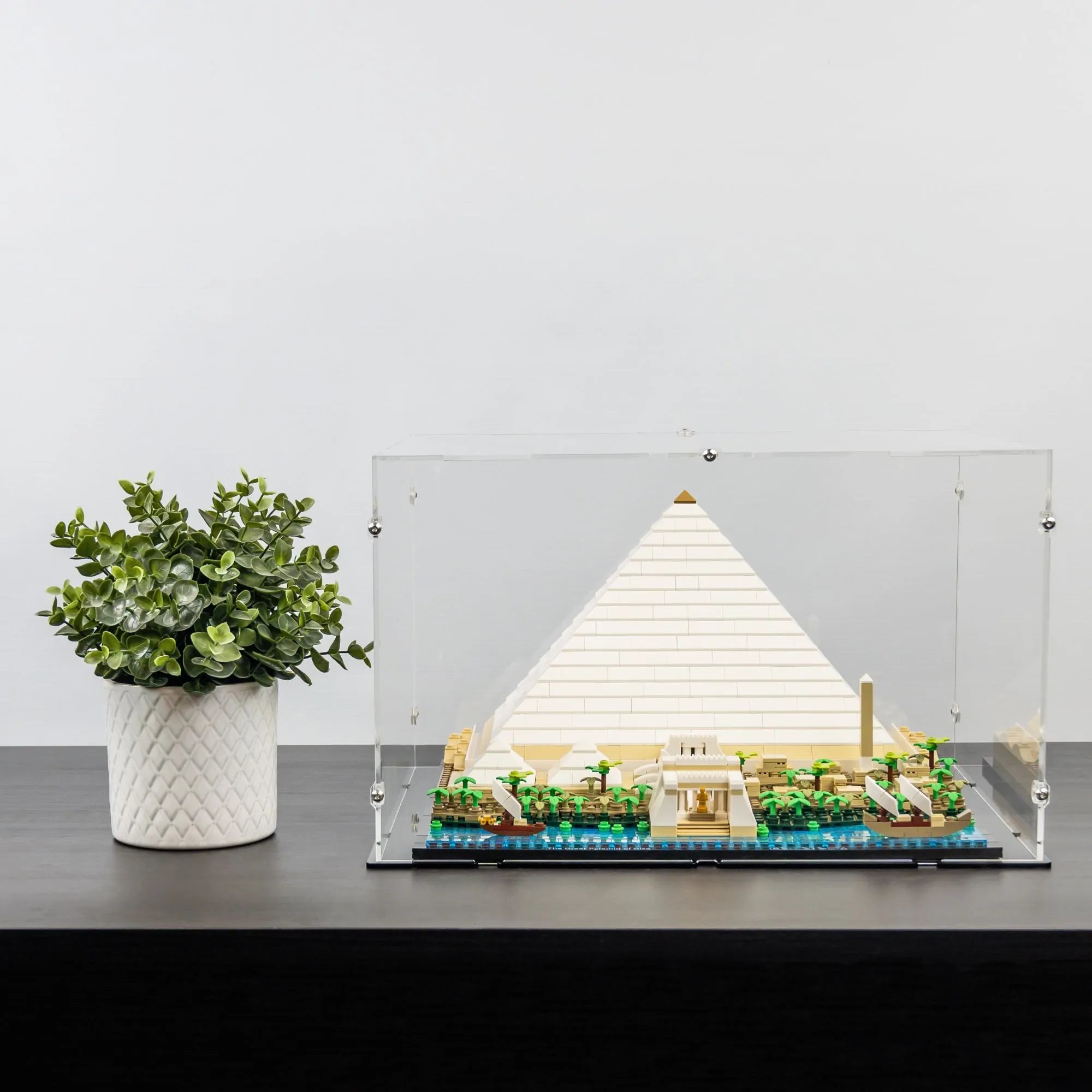 Great Pyramid of Giza Display Case for LEGO 21058