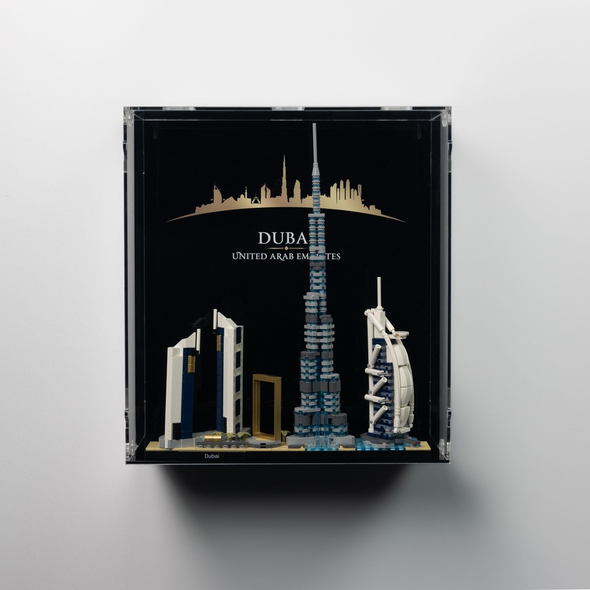 21052 Dubai Wall Mounted Display Case