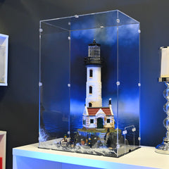 Motorised Lighthouse Display Case for LEGO 21335