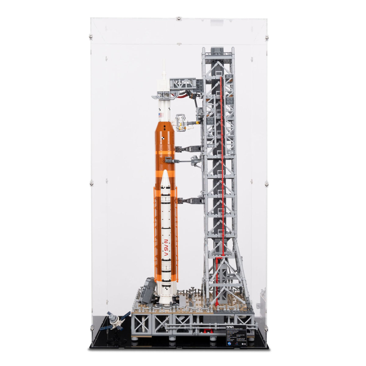 39 x 32 x 73cm Display Case