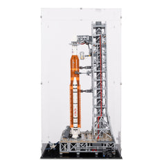 39 x 32 x 73cm Display Case
