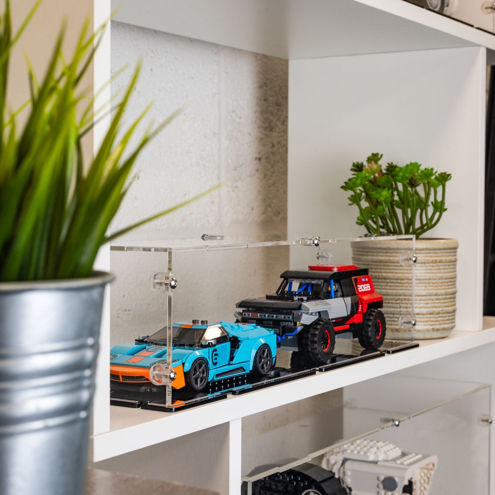 2x LEGO Speed Champions Display Case