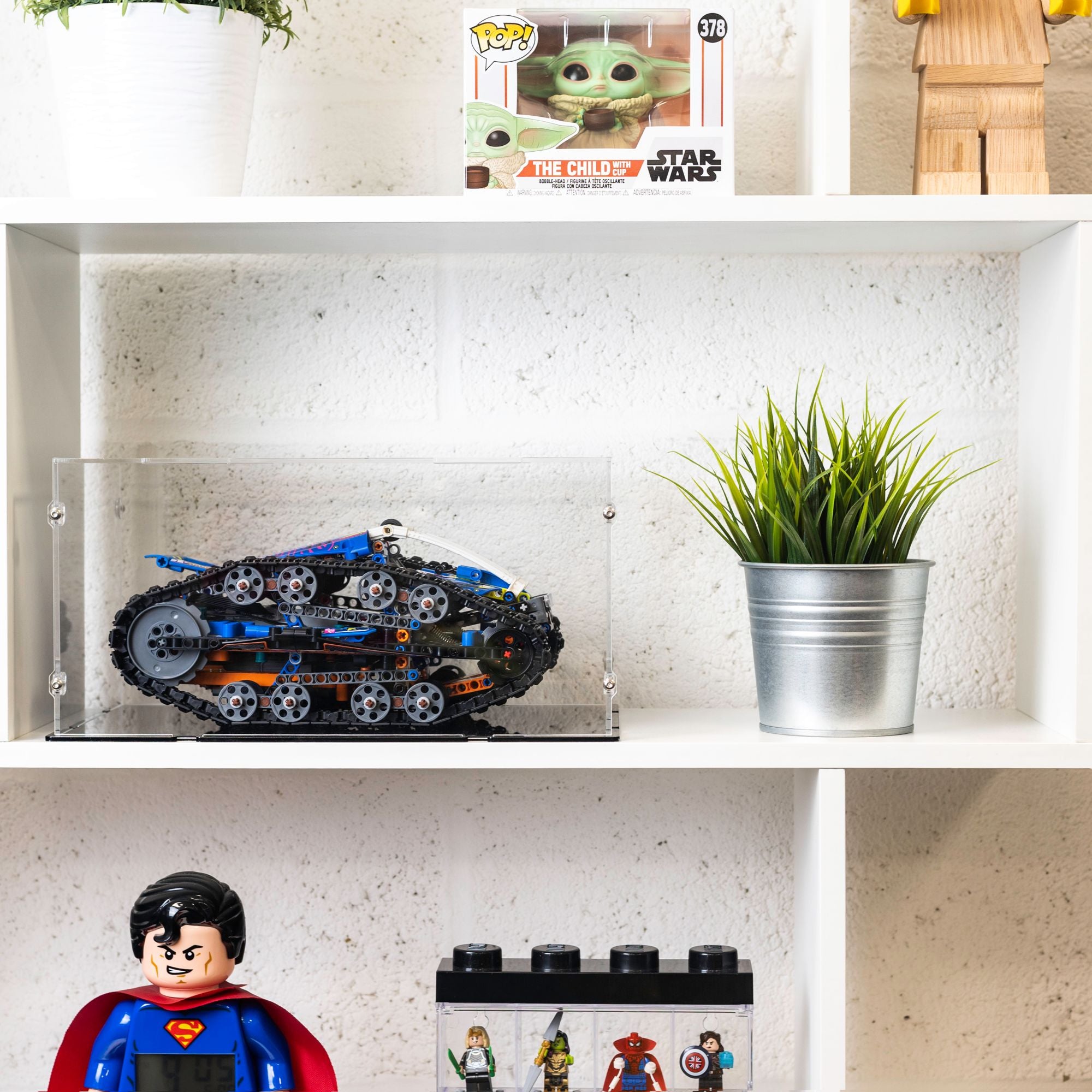 App-Controlled Transformation Vehicle Display Case for LEGO 42140